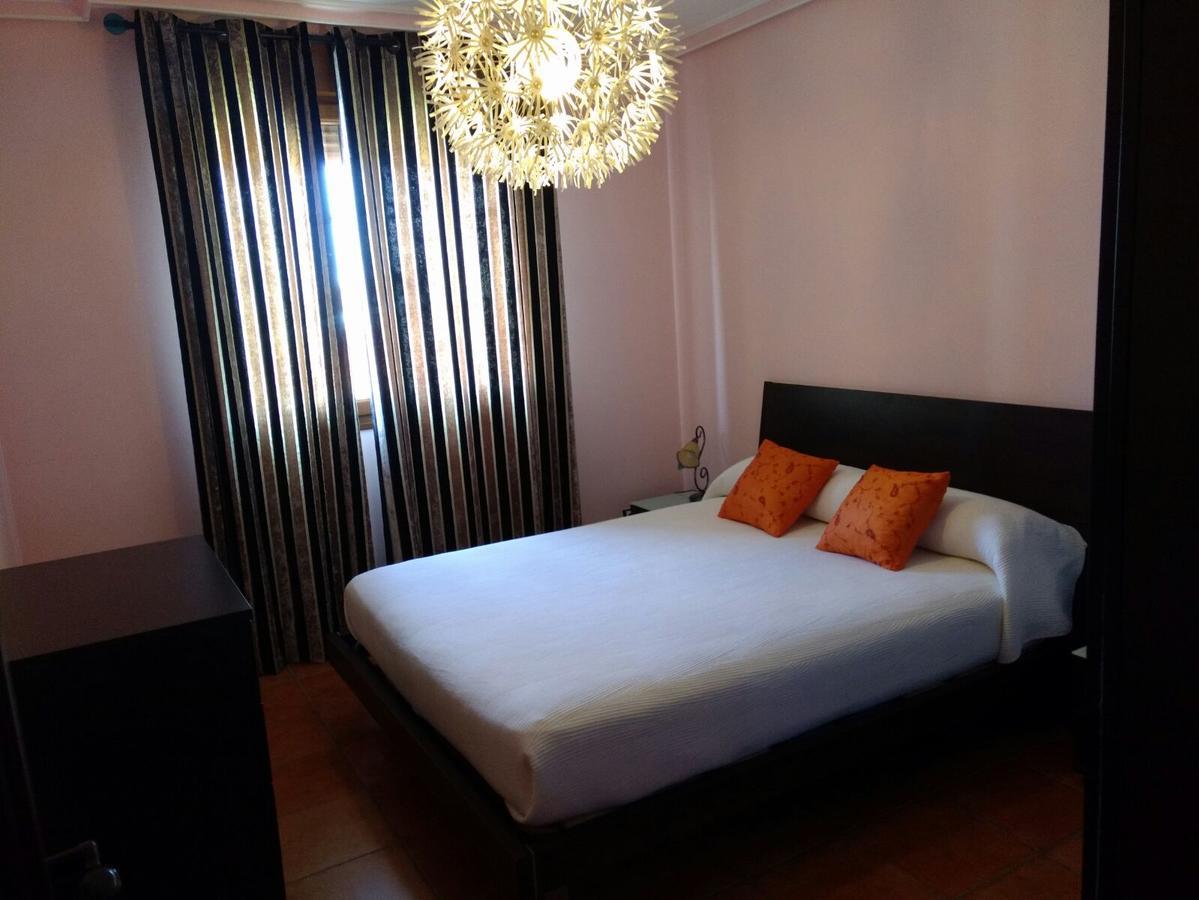 Escapada Delux Guest House ออสซา เด มอนเตียล ภายนอก รูปภาพ