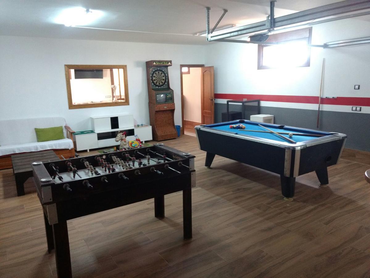 Escapada Delux Guest House ออสซา เด มอนเตียล ภายนอก รูปภาพ